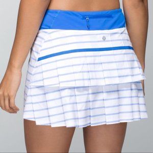 EUC lululemon athletica White and Blue Striped Pleated Tennis Skort 8 Tall